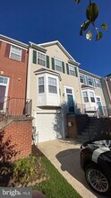 Building Photo - 3230 Halcyon Ct