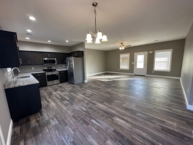 Foto del edificio - New Home For Lease – $1,395/month