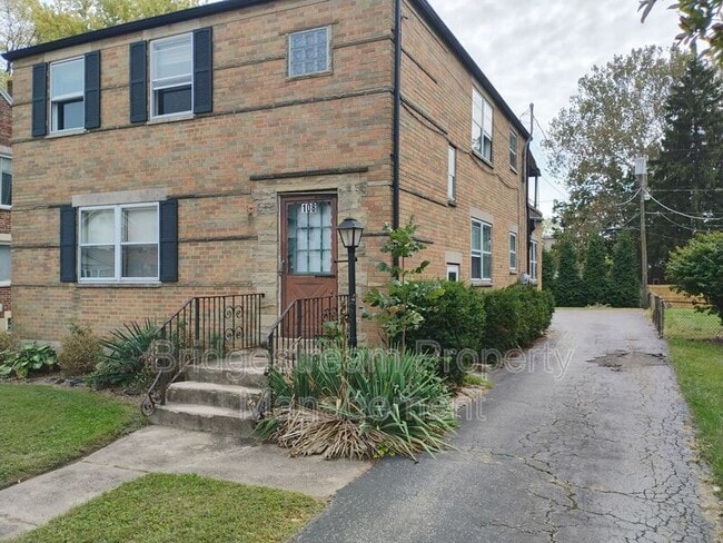 Building Photo - 108 Bellaire Ave