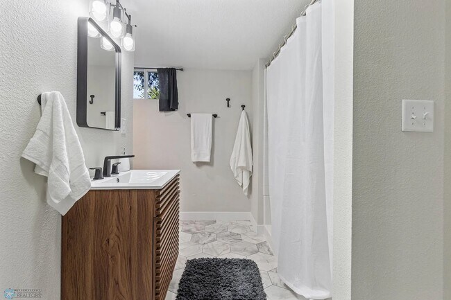 Foto del edificio - 1545 4th Ave S