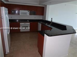 Building Photo - 15051 Royal Oaks Ln
