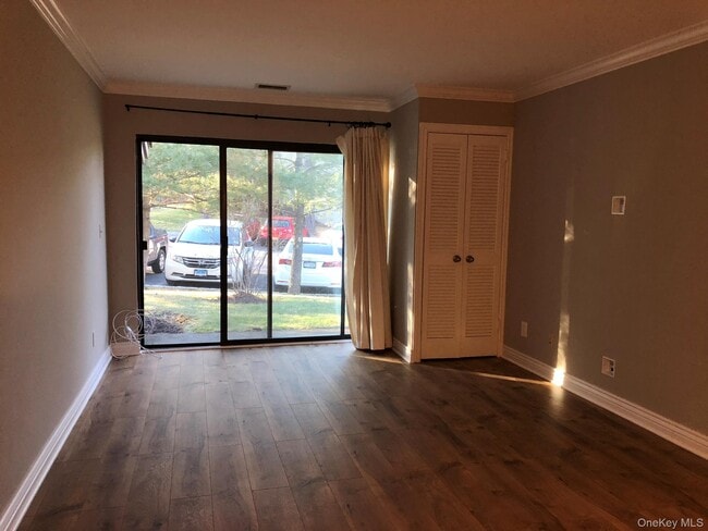 Building Photo - 21 Scenic Vw