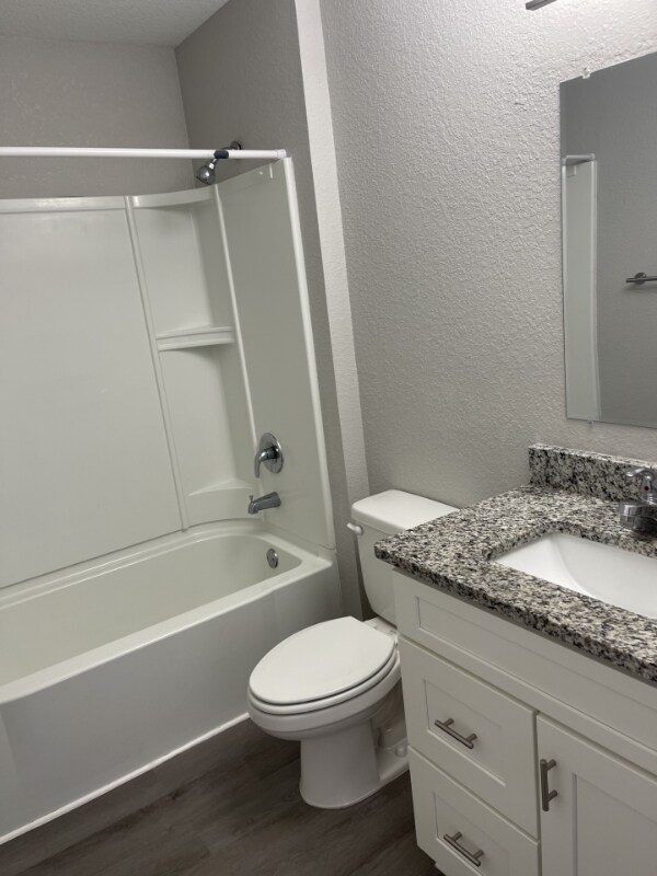 Foto del edificio - 1925 Ave O SW