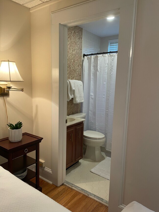 Bathroom - 2068 Walton Way