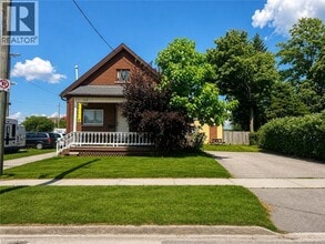 Building Photo - 36 Devitt Ave N