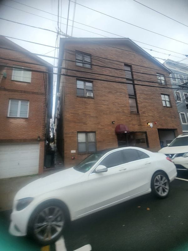 Building Photo - 327 71st St