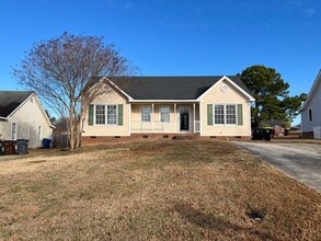 Building Photo - 2050 Compacta Dr