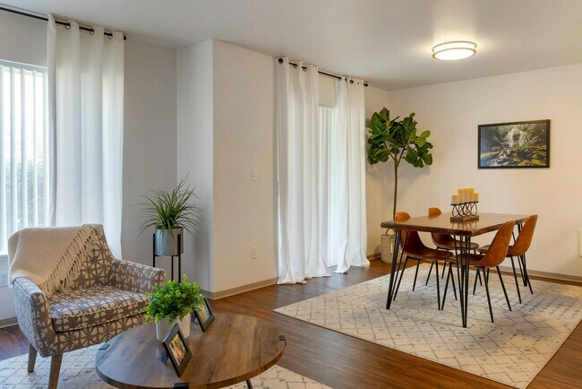 Sala y Comedor - Forest Hills