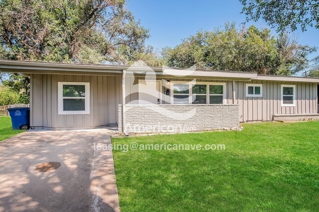 Foto del edificio - 5429 N Elgin Ave