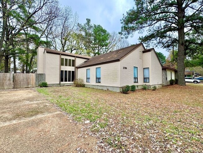 Photo - 3786 Tchulahoma Rd House