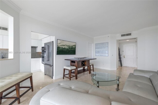 Building Photo - 4779 Collins Ave