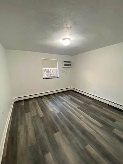 Foto del edificio - 154 Lexington St