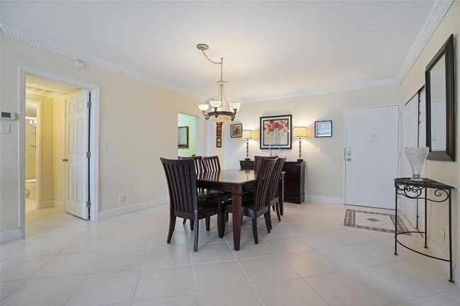 Building Photo - 4250 Galt Ocean Dr