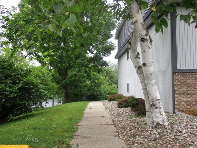 Building Photo - 721 Keenway Cir