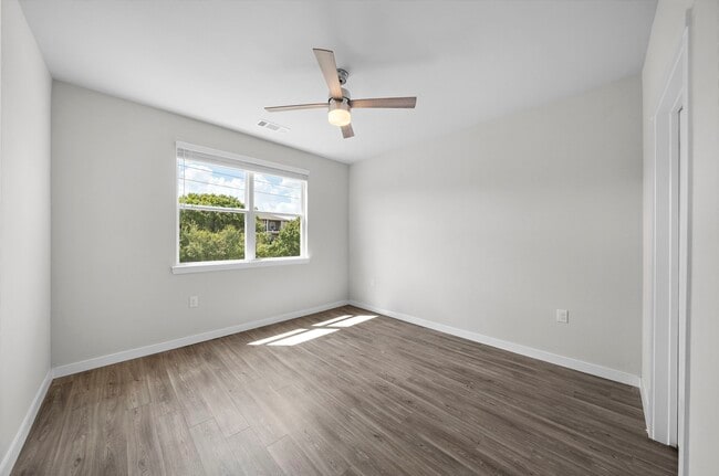 Building Photo - 2555 Farm to Market 2920