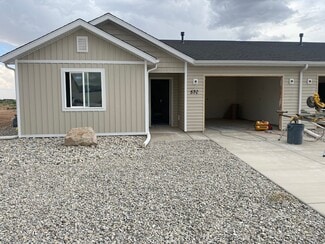Building Photo - 570 W 2360 N