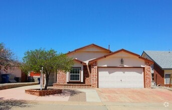 Building Photo - 4517 Loma Canada Ct