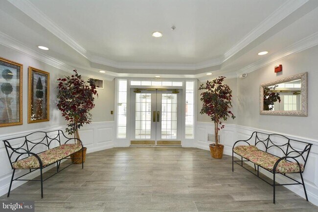 Foto del edificio - 2701 Bellforest Ct