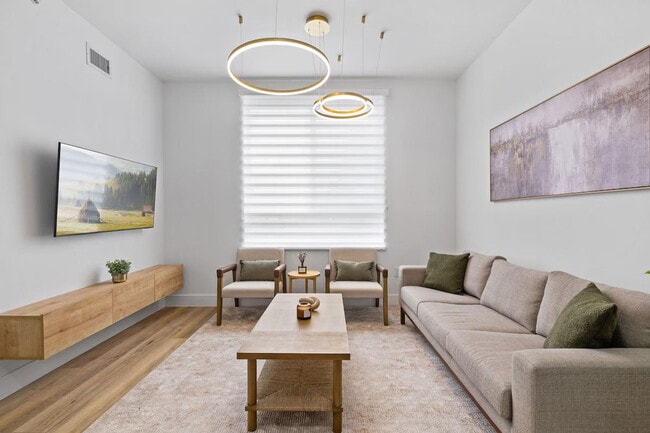 Building Photo - 1558 NW 1st St