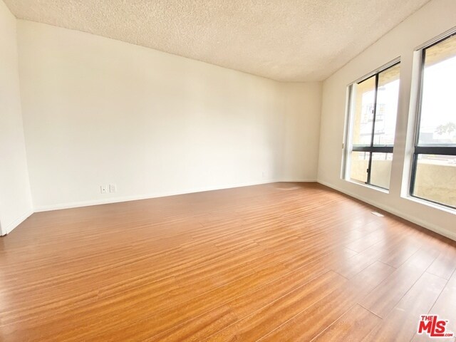 Building Photo - 110 Hurricane St