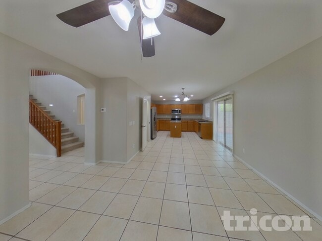 Building Photo - 21116 Alma Dr