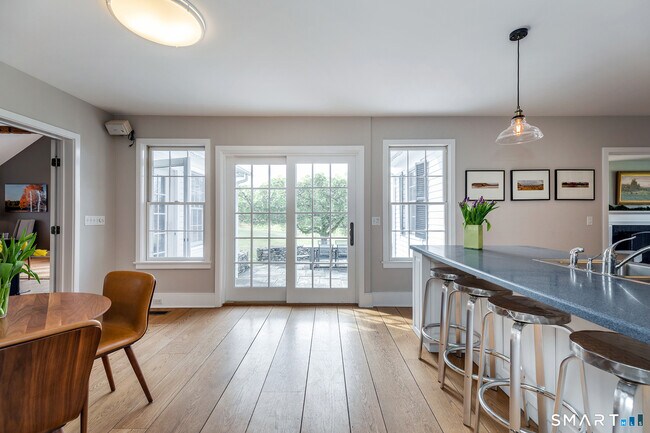 Foto del edificio - 108 East St