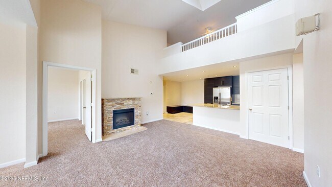 Foto del edificio - 8550 Touchton Rd