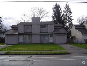 Building Photo - 310 17th St SE