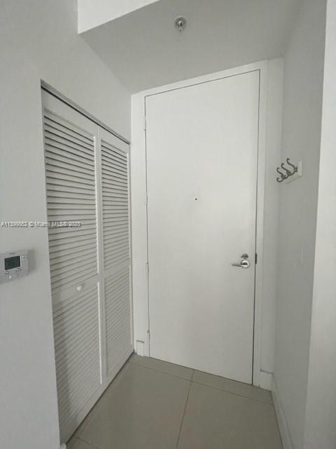 Building Photo - 1111 SW 1st Ave