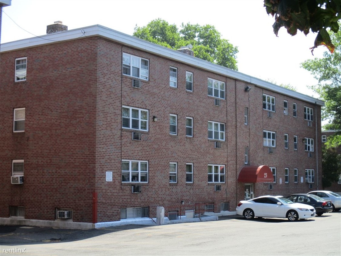 Primary Photo - 23 Marshall St