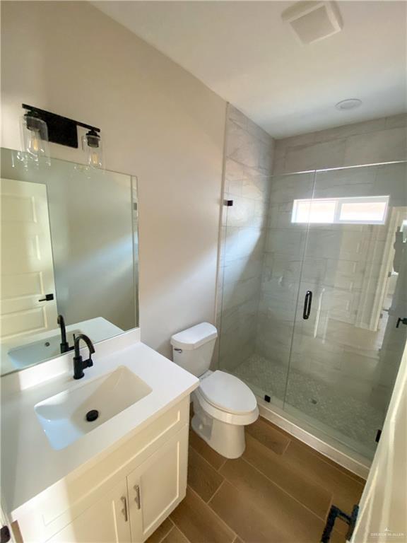 Building Photo - 3104 S Links Dr