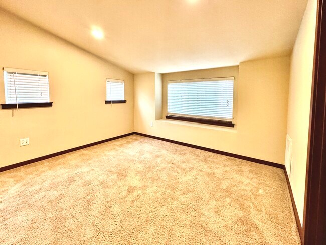 Foto del edificio - 14312 Stone Ave N
