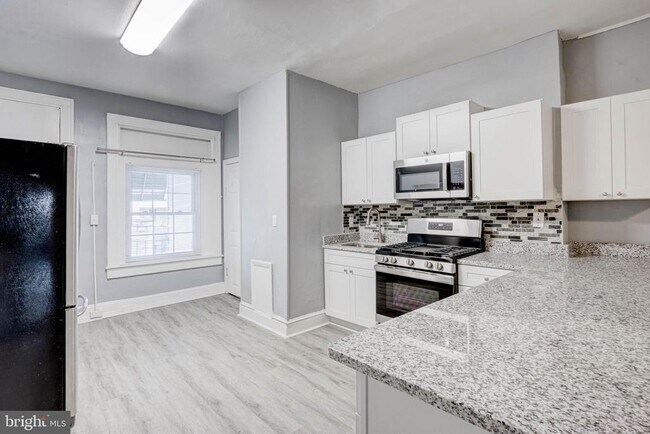 Building Photo - 3438 Belair Rd