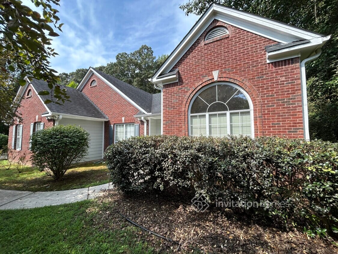 Primary Photo - 1772 Fontana Ln