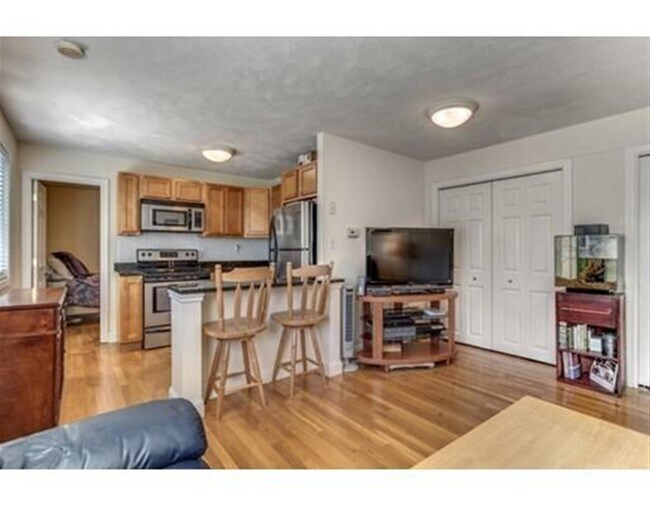 Building Photo - 7 Mortimer Pl