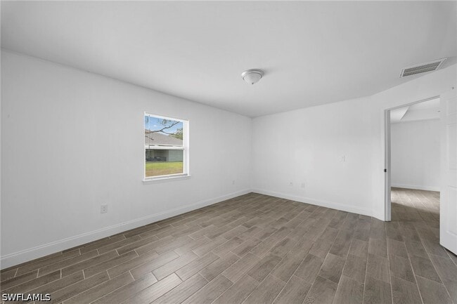 Building Photo - 5022 25th St SW