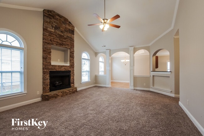 Building Photo - 6005 Filly Dr