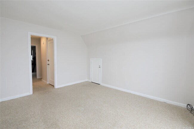 Building Photo - 420 Grand Blvd