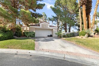 Building Photo - 7600 Painted Dunes Dr
