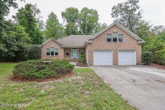 Building Photo - 107 Ridge Rd