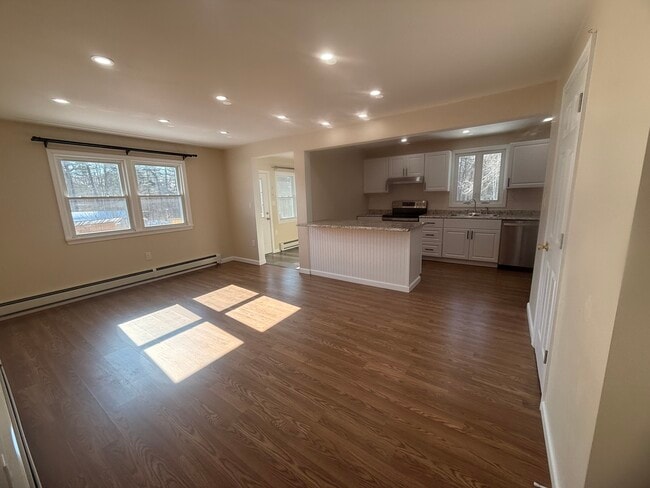 Building Photo - 1230 Smyth Rd