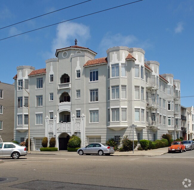 Building Photo - 3650 Fillmore St