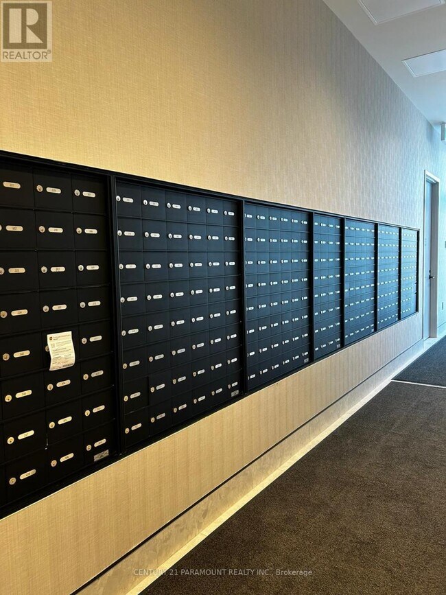 Photo du bâtiment - 10 All Nations Dr