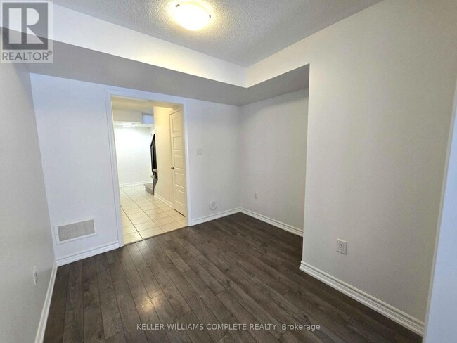 Photo du bâtiment - 518 Buckeye Ct