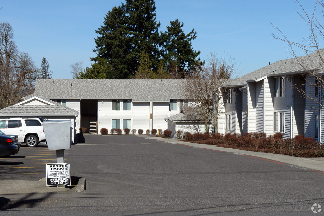 Building Photo - Park Rose Village