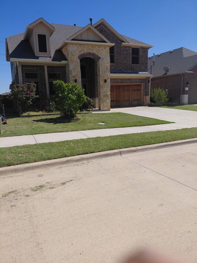 Foto del edificio - 1713 Lake Pine Dr