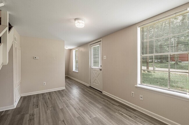 Foto del edificio - 712 Cline St