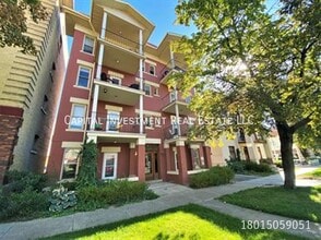Building Photo - 470 E 300 S