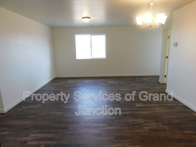 Photo - 701 Canyon Ct Apartment