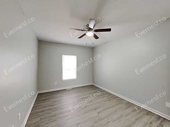 Foto del edificio - 1003 Sims Ave NW
